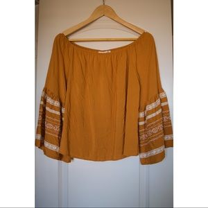 LUQ (Stitch Fix) off-the-shoulder boho top